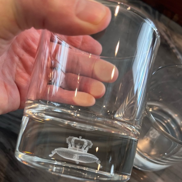 The Crown Royal Signature Glass- 3D Floating Etched Crown and Pillow - Picture 10 of 10